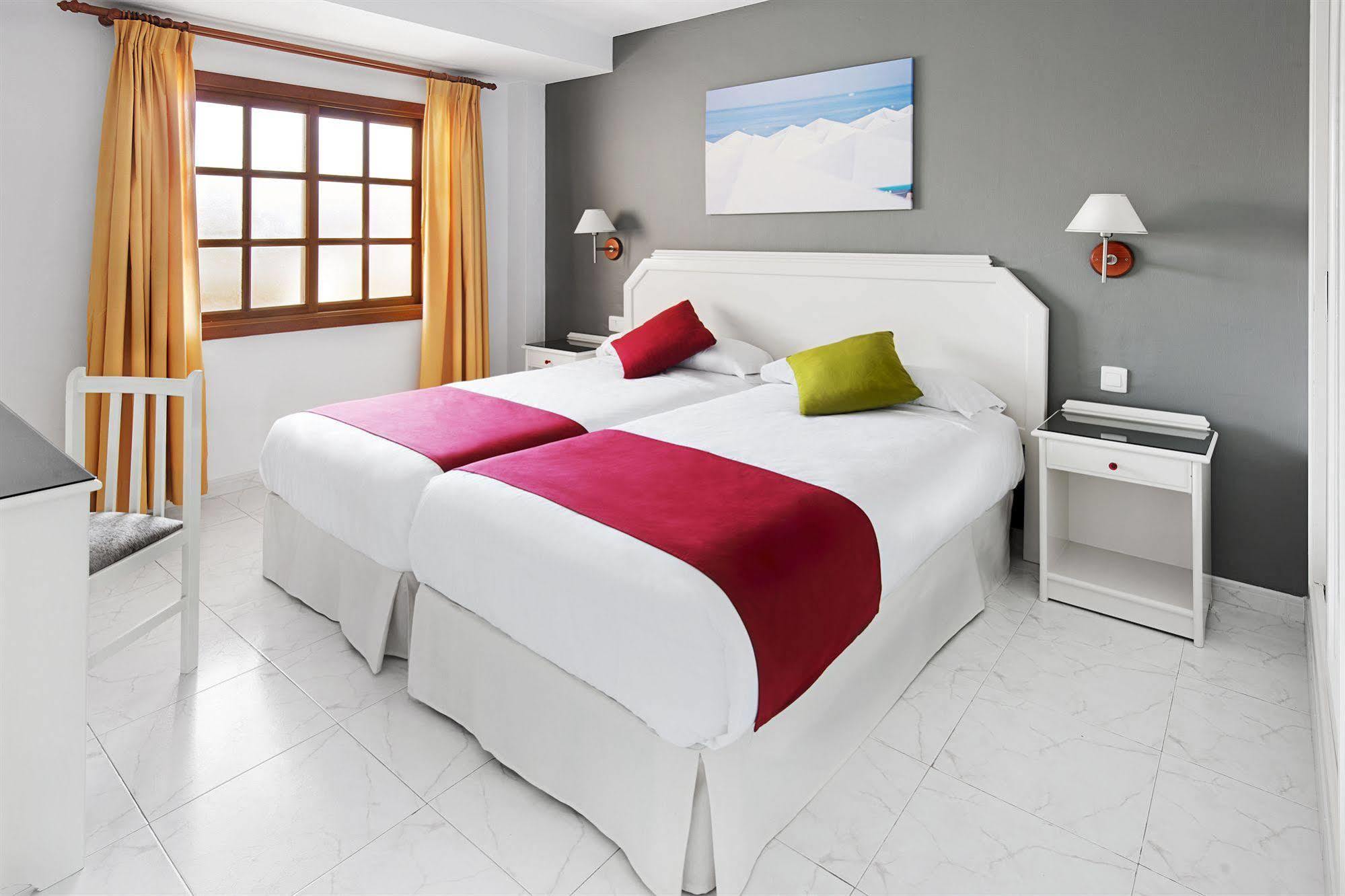 Elba Castillo San Jorge & Antigua Suite Hotel Caleta De Fuste Buitenkant foto